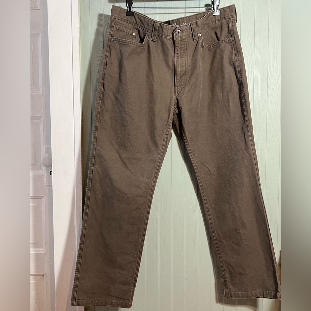 Eddie Bauer Relaxed Hiking Chino